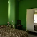 Domusanna Bed & Breakfast *